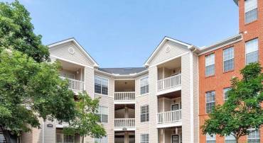 310 RIVERBEND DR #4C, CHARLOTTESVILLE, Virginia 22911, 1 Bedroom Bedrooms, ,1 BathroomBathrooms,Residential,For sale,310 RIVERBEND DR #4C,VAAB2000758 MLS # VAAB2000758