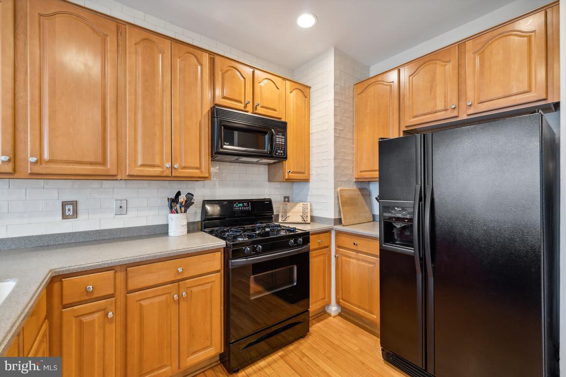 178 MARTIN LN, ALEXANDRIA, Virginia 22304, 2 Bedrooms Bedrooms, ,2 BathroomsBathrooms,Residential,For sale,178 MARTIN LN,VAAX2038358 MLS # VAAX2038358