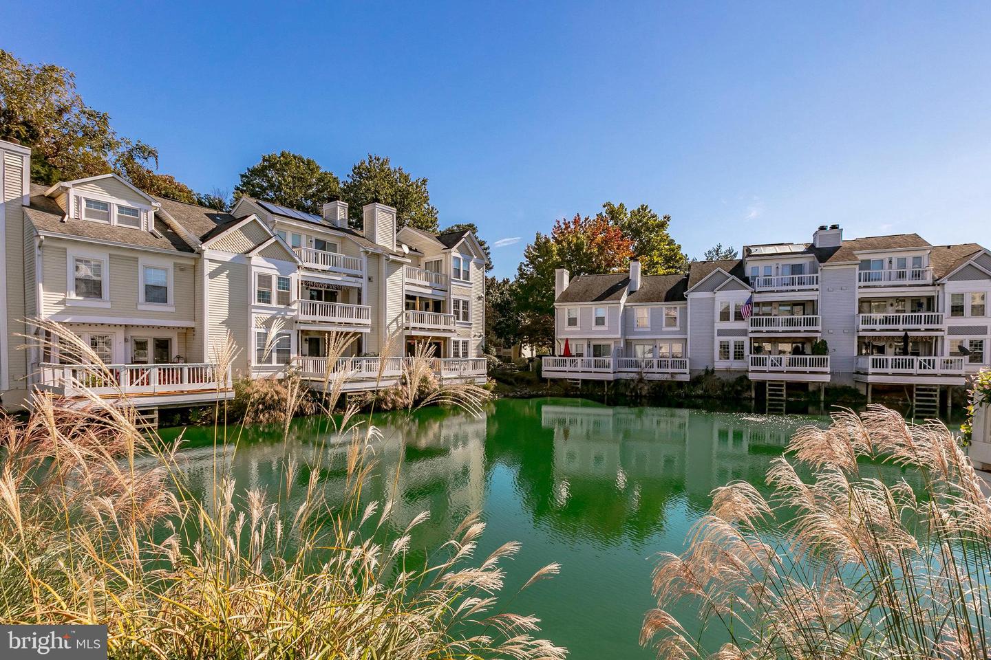 3361 LAKESIDE VIEW DR #8-7, FALLS CHURCH, Virginia 22041, 2 Bedrooms Bedrooms, ,2 BathroomsBathrooms,Residential,For sale,3361 LAKESIDE VIEW DR #8-7,VAFX2204656 MLS # VAFX2204656