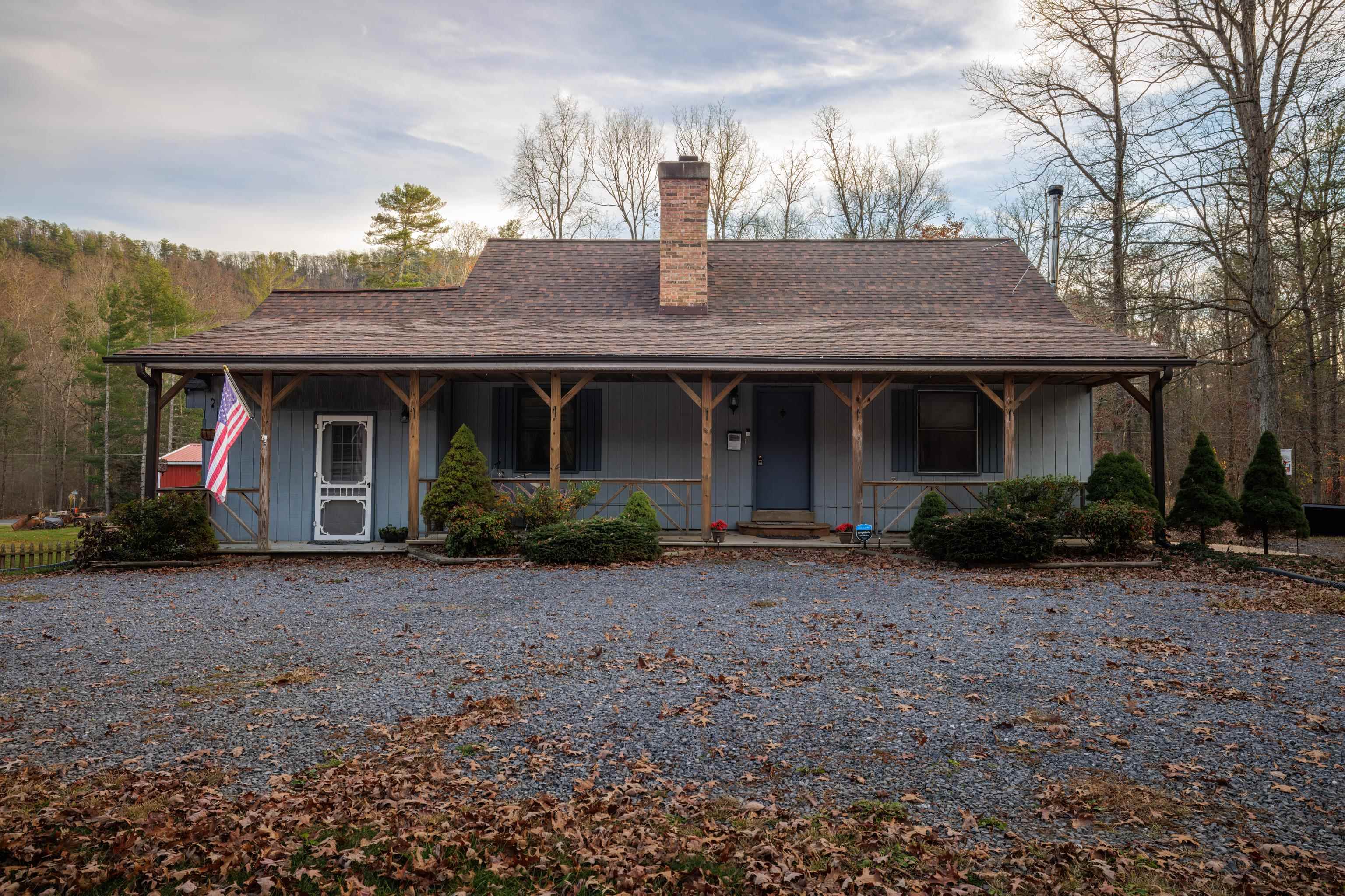 9871 BRIERY BRANCH RD, DAYTON, Virginia 22821, 3 Bedrooms Bedrooms, ,3 BathroomsBathrooms,Residential,9871 BRIERY BRANCH RD,657453 MLS # 657453