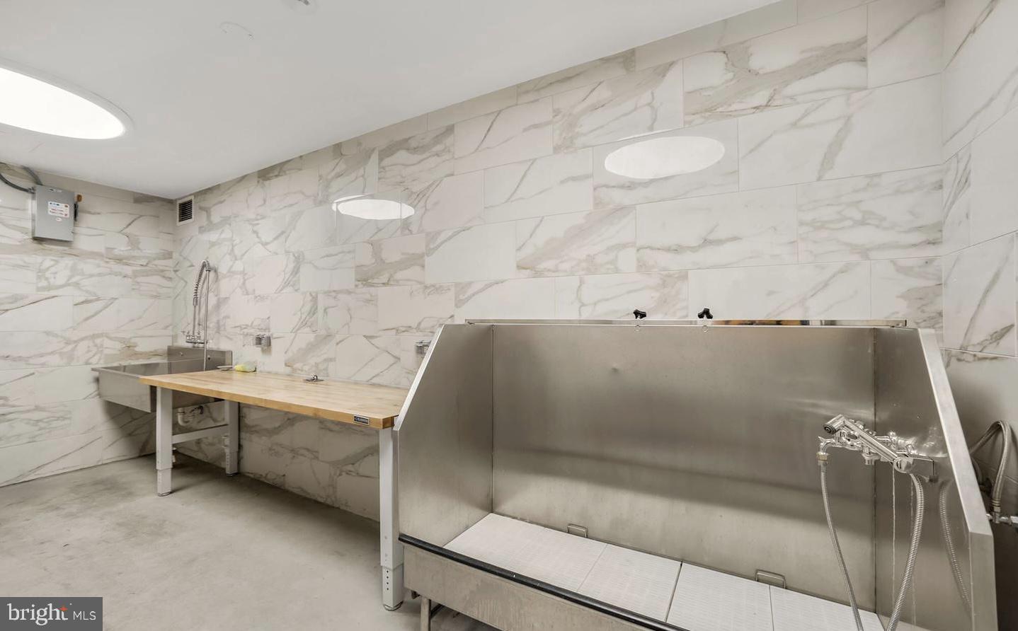 1211 VAN ST SE #1107, WASHINGTON, District Of Columbia 20003, 2 Bedrooms Bedrooms, ,1 BathroomBathrooms,Residential,For sale,1211 VAN ST SE #1107,DCDC2161258 MLS # DCDC2161258
