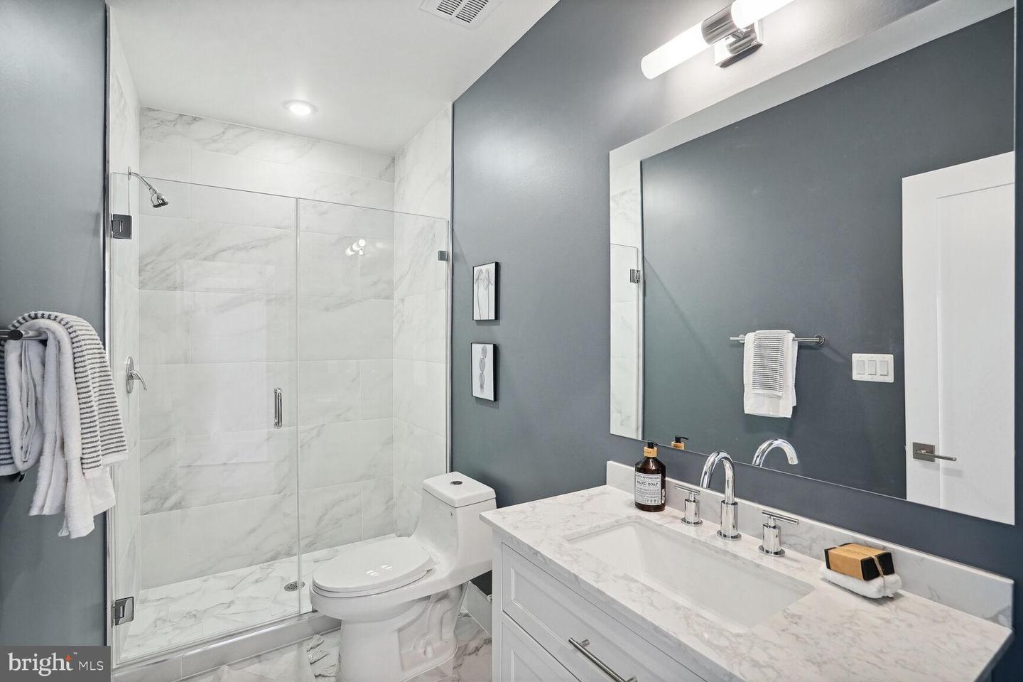 901 19TH ST NE #11, WASHINGTON, District Of Columbia 20002, 1 Bedroom Bedrooms, ,1 BathroomBathrooms,Residential,For sale,901 19TH ST NE #11,DCDC2162824 MLS # DCDC2162824