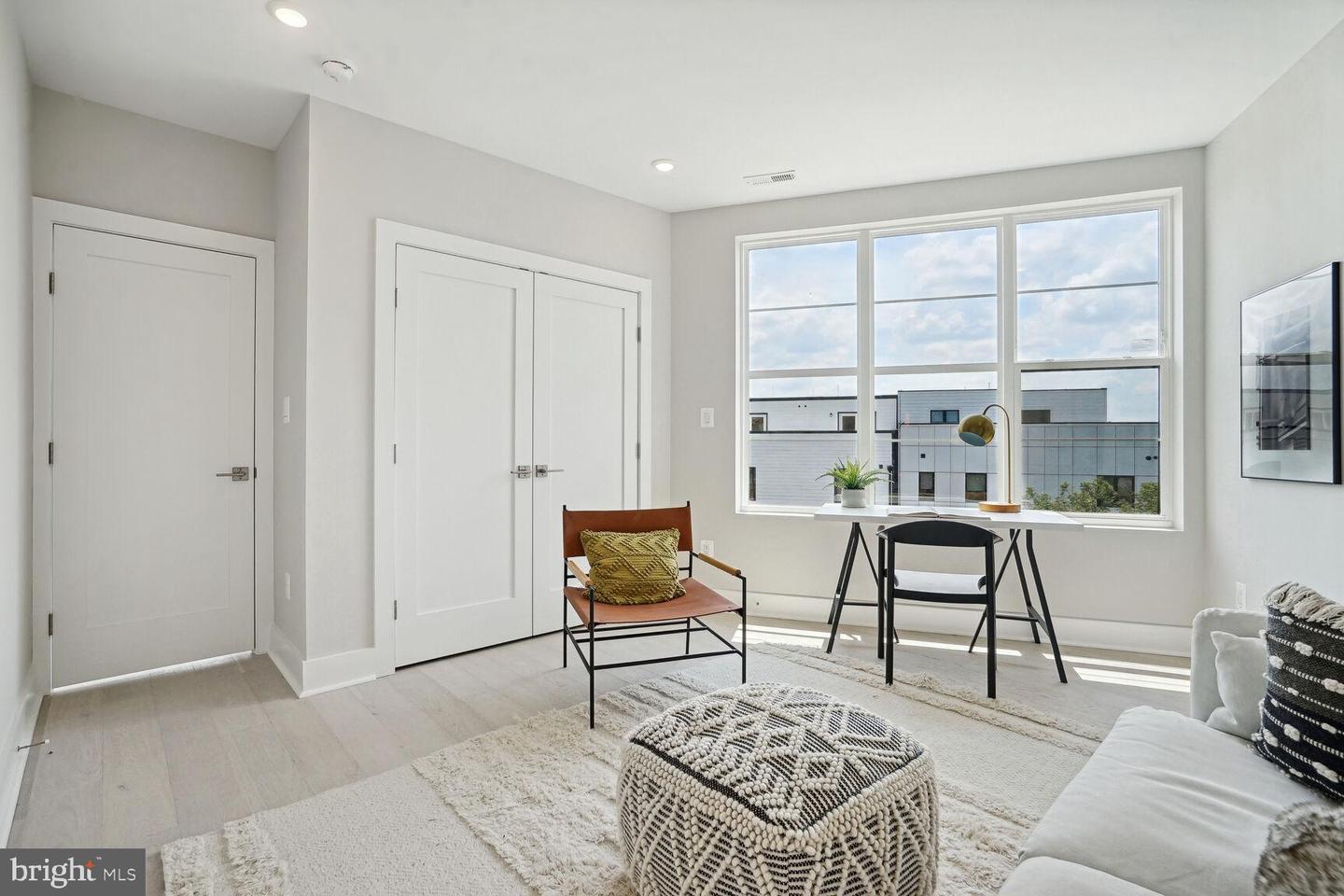 901 19TH ST NE #PH1, WASHINGTON, District Of Columbia 20002, 1 Bedroom Bedrooms, ,1 BathroomBathrooms,Residential,For sale,901 19TH ST NE #PH1,DCDC2162830 MLS # DCDC2162830