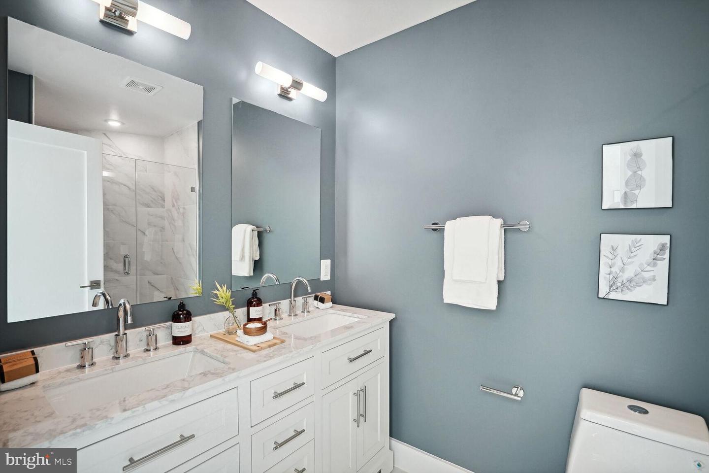 901 19TH ST NE #PH1, WASHINGTON, District Of Columbia 20002, 1 Bedroom Bedrooms, ,1 BathroomBathrooms,Residential,For sale,901 19TH ST NE #PH1,DCDC2162830 MLS # DCDC2162830