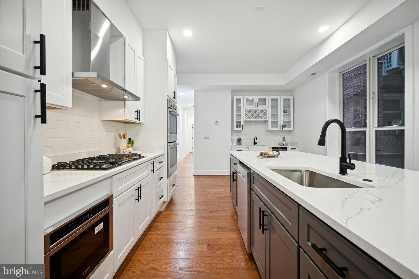 473 M ST NW #1, WASHINGTON, District Of Columbia 20001, 2 Bedrooms Bedrooms, ,3 BathroomsBathrooms,Residential,For sale,473 M ST NW #1,DCDC2159364 MLS # DCDC2159364