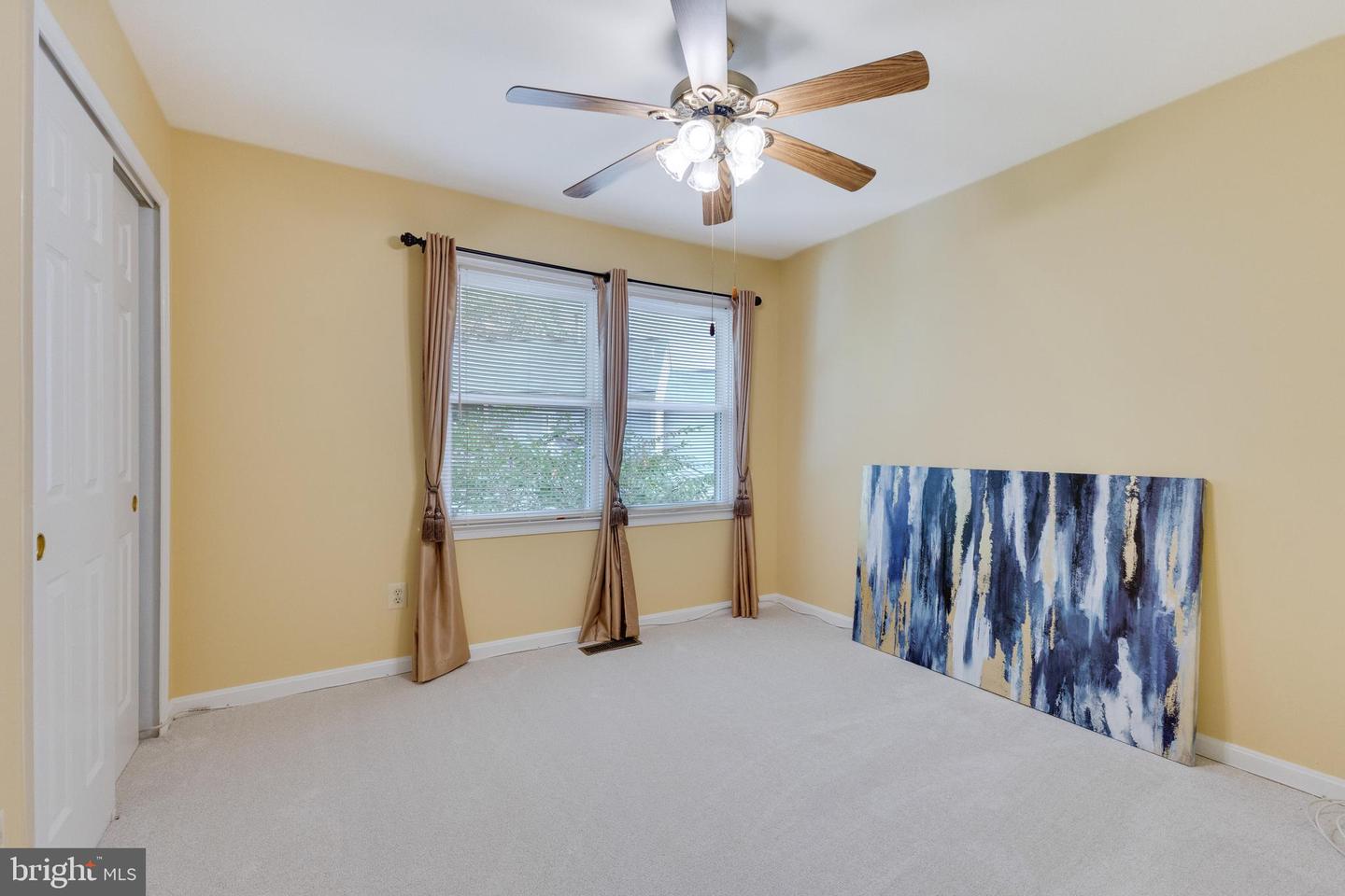 7827 BOLD LION LN, ALEXANDRIA, Virginia 22315, 4 Bedrooms Bedrooms, ,2 BathroomsBathrooms,Residential,For sale,7827 BOLD LION LN,VAFX2203866 MLS # VAFX2203866