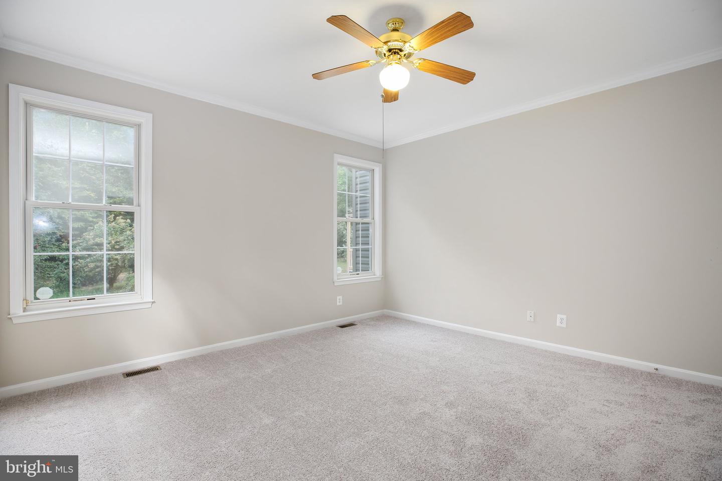 6713 AUTUMN WOOD DR, SPOTSYLVANIA, Virginia 22553, 3 Bedrooms Bedrooms, ,2 BathroomsBathrooms,Residential,For sale,6713 AUTUMN WOOD DR,VASP2028352 MLS # VASP2028352