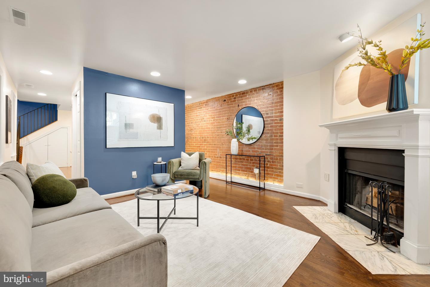 1313 NW RHODE ISLAND AVE NW #D, WASHINGTON, District Of Columbia 20005, 2 Bedrooms Bedrooms, ,2 BathroomsBathrooms,Residential,For sale,1313 NW RHODE ISLAND AVE NW #D,DCDC2162518 MLS # DCDC2162518