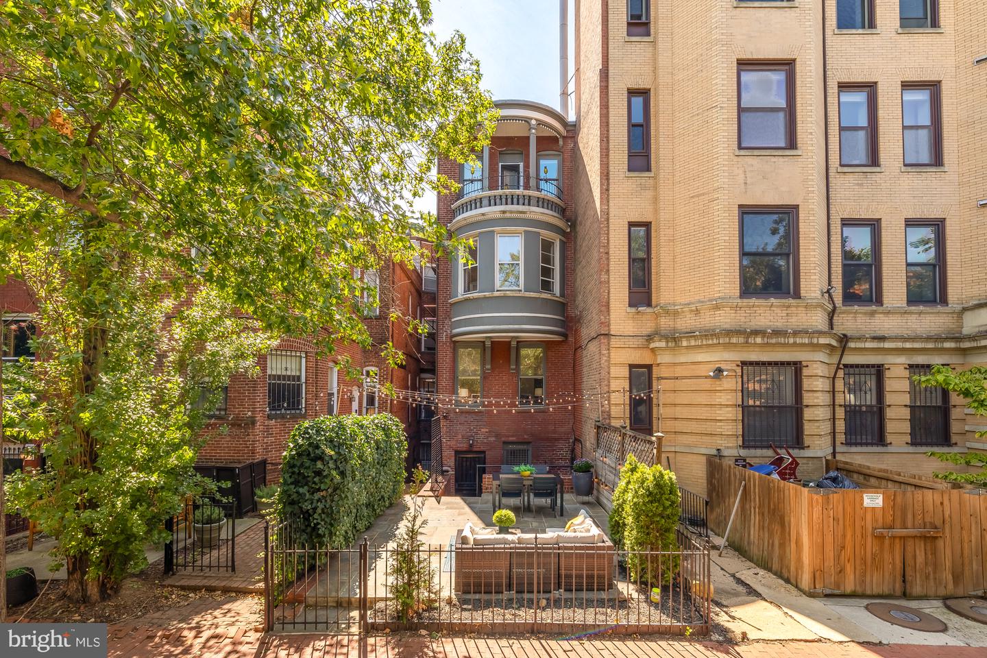 1313 NW RHODE ISLAND AVE NW #D, WASHINGTON, District Of Columbia 20005, 2 Bedrooms Bedrooms, ,2 BathroomsBathrooms,Residential,For sale,1313 NW RHODE ISLAND AVE NW #D,DCDC2162518 MLS # DCDC2162518