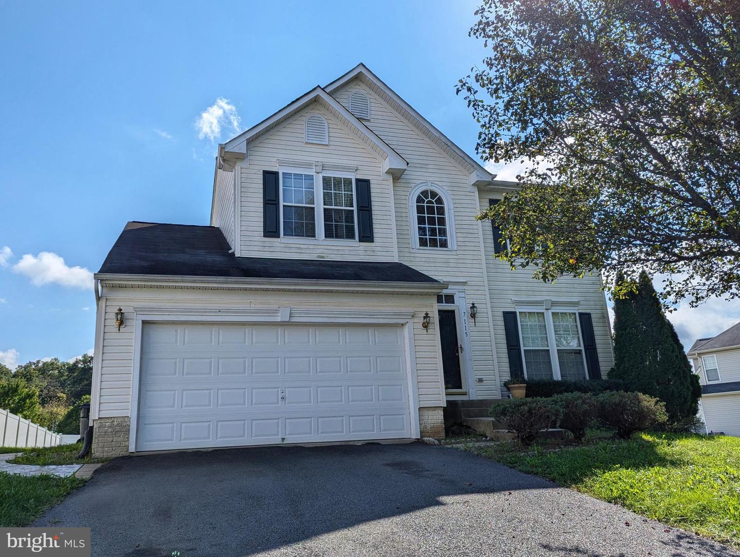 7115 MCHENRY CT, REMINGTON, Virginia 22734, 4 Bedrooms Bedrooms, ,2 BathroomsBathrooms,Residential,For sale,7115 MCHENRY CT,VAFQ2014188 MLS # VAFQ2014188