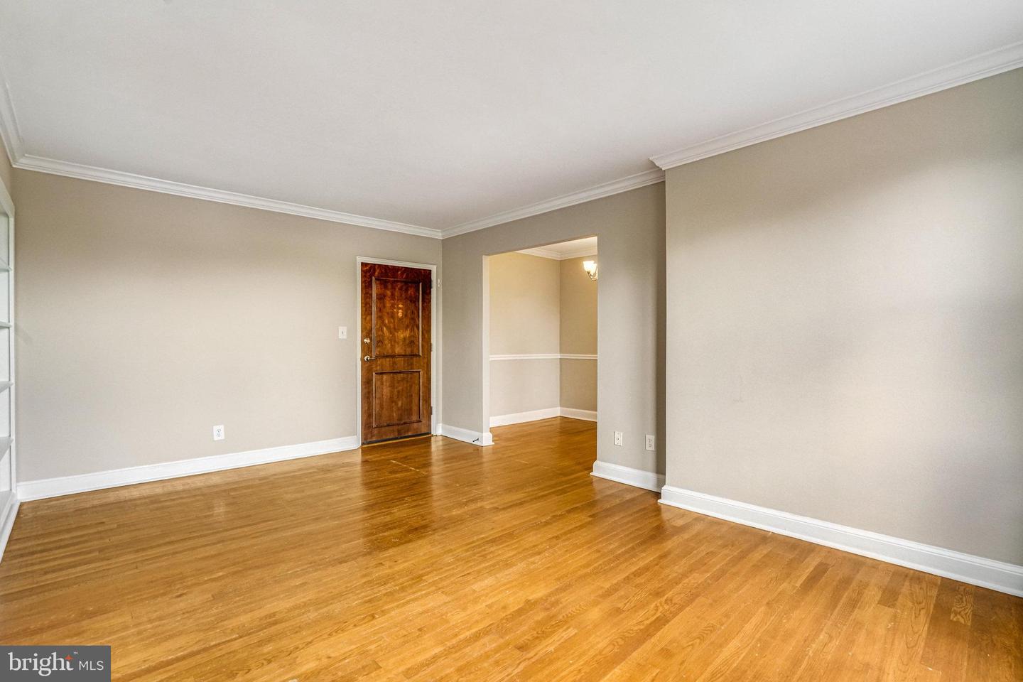 906 S WASHINGTON ST #306, ALEXANDRIA, Virginia 22314, 1 Bedroom Bedrooms, ,1 BathroomBathrooms,Residential,For sale,906 S WASHINGTON ST #306,VAAX2038642 MLS # VAAX2038642