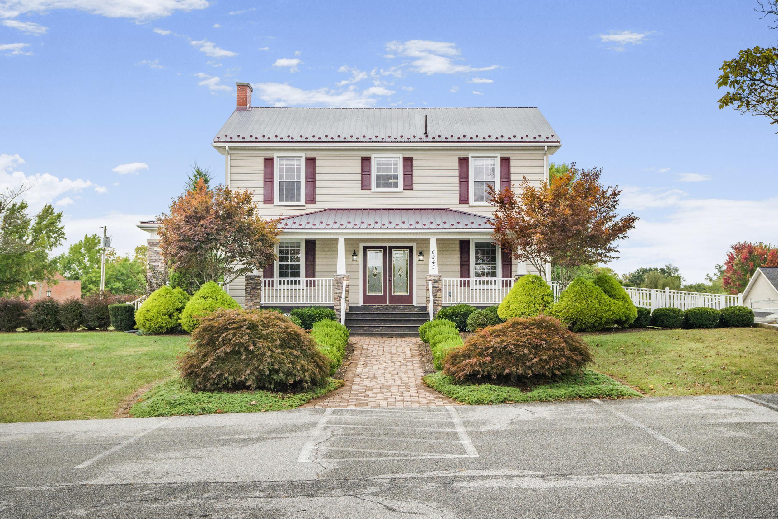 6245 UNIVERSITY PARK DR, RADFORD, Virginia 24141, ,Commercial,6245 UNIVERSITY PARK DR,657506 MLS # 657506