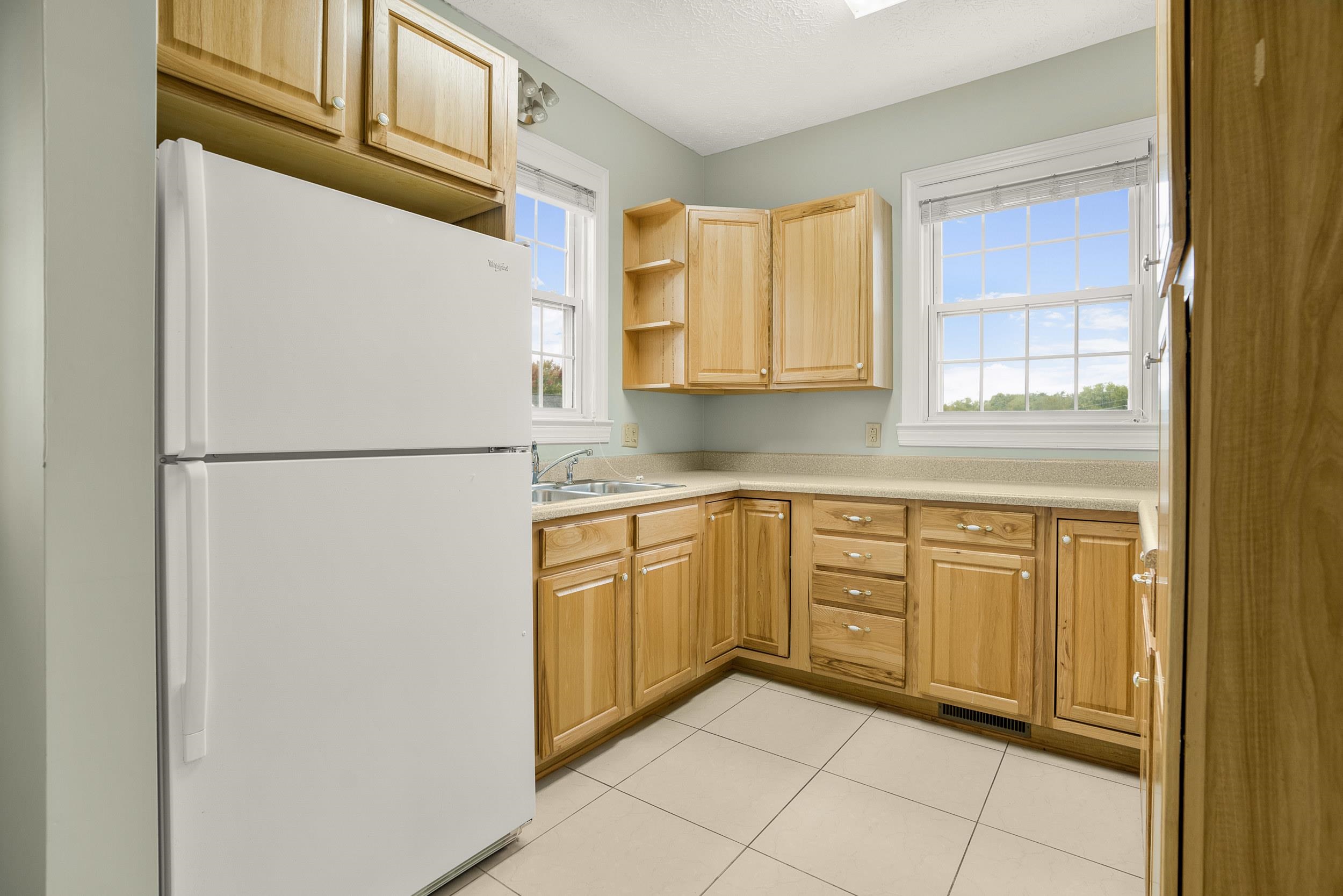 6245 UNIVERSITY PARK DR, RADFORD, Virginia 24141, ,Commercial,6245 UNIVERSITY PARK DR,657506 MLS # 657506