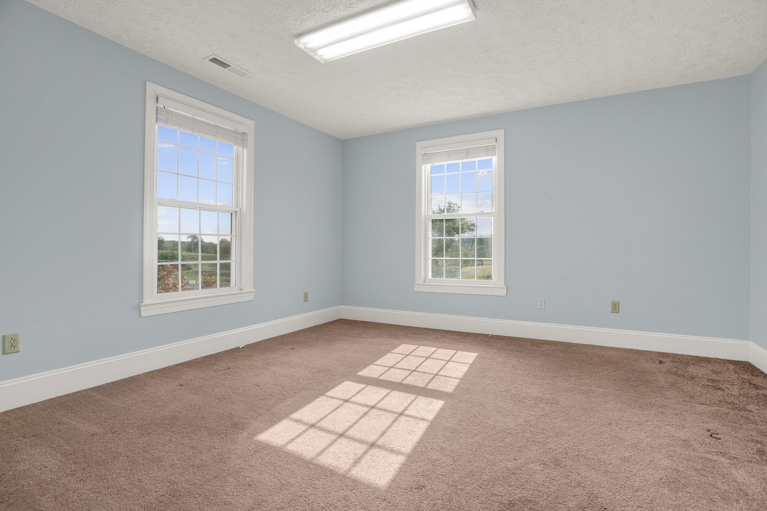 6245 UNIVERSITY PARK DR, RADFORD, Virginia 24141, ,Commercial,6245 UNIVERSITY PARK DR,657506 MLS # 657506