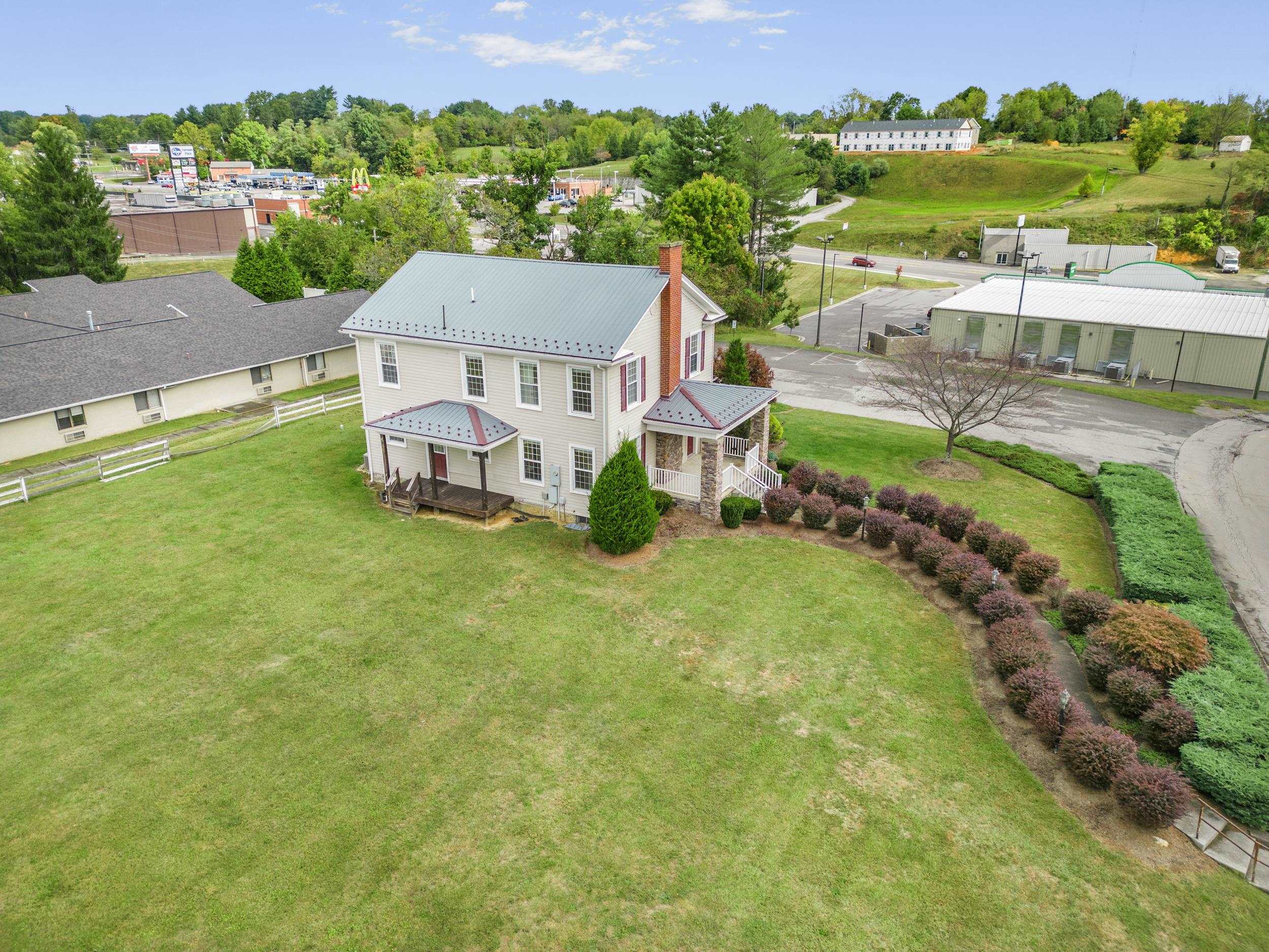 6245 UNIVERSITY PARK DR, RADFORD, Virginia 24141, ,Commercial,6245 UNIVERSITY PARK DR,657506 MLS # 657506