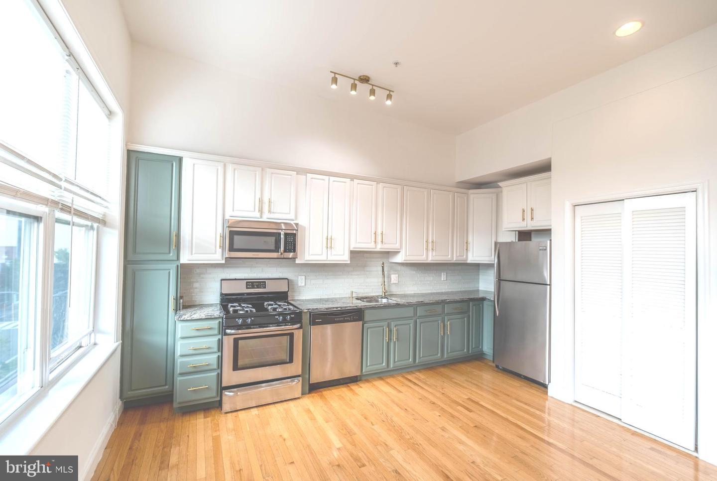 1629 L ST NE #305, WASHINGTON, District Of Columbia 20002, 1 Bedroom Bedrooms, ,1 BathroomBathrooms,Residential,For sale,1629 L ST NE #305,DCDC2137536 MLS # DCDC2137536