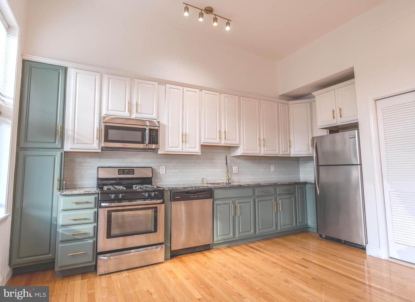 1629 L ST NE #305, WASHINGTON, District Of Columbia 20002, 1 Bedroom Bedrooms, ,1 BathroomBathrooms,Residential,For sale,1629 L ST NE #305,DCDC2137536 MLS # DCDC2137536