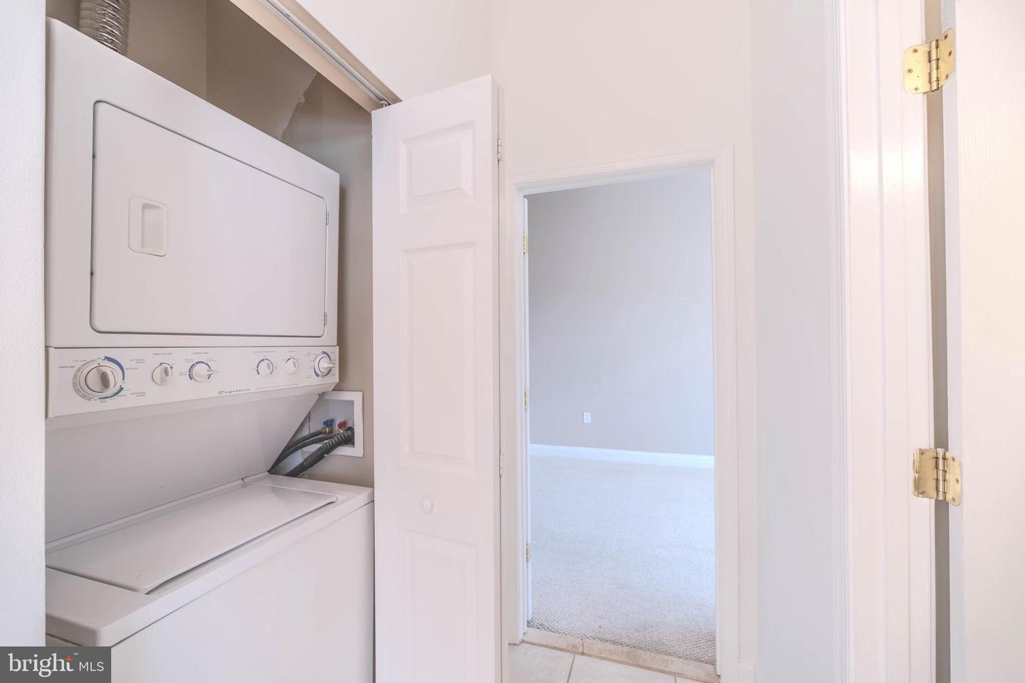 1629 L ST NE #305, WASHINGTON, District Of Columbia 20002, 1 Bedroom Bedrooms, ,1 BathroomBathrooms,Residential,For sale,1629 L ST NE #305,DCDC2137536 MLS # DCDC2137536