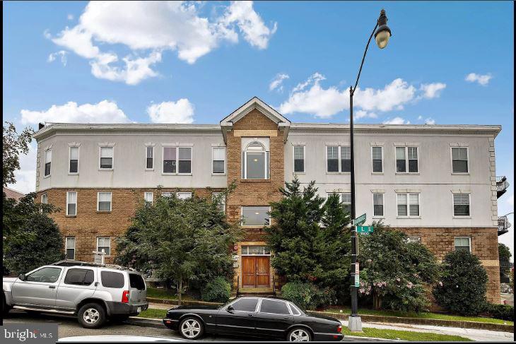 1629 L ST NE #305, WASHINGTON, District Of Columbia 20002, 1 Bedroom Bedrooms, ,1 BathroomBathrooms,Residential,For sale,1629 L ST NE #305,DCDC2137536 MLS # DCDC2137536