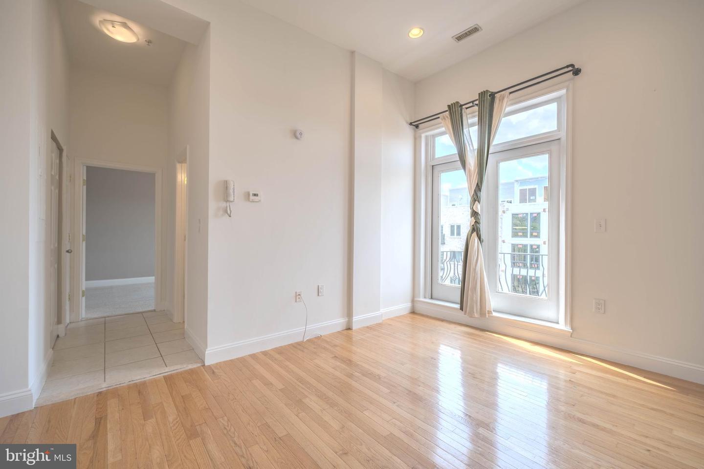 1629 L ST NE #305, WASHINGTON, District Of Columbia 20002, 1 Bedroom Bedrooms, ,1 BathroomBathrooms,Residential,For sale,1629 L ST NE #305,DCDC2137536 MLS # DCDC2137536