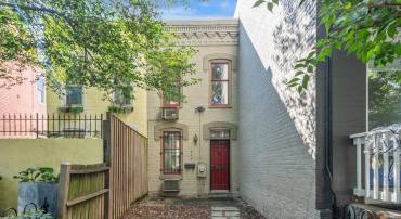 642 9TH ST NE, WASHINGTON, District Of Columbia 20002, 1 Bedroom Bedrooms, ,1 BathroomBathrooms,Residential,For sale,642 9TH ST NE,DCDC2156362 MLS # DCDC2156362