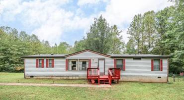 7946 CAMP TOWN RD, SPOTSYLVANIA, Virginia 22551, 3 Bedrooms Bedrooms, ,2 BathroomsBathrooms,Residential,For sale,7946 CAMP TOWN RD,VASP2027684 MLS # VASP2027684