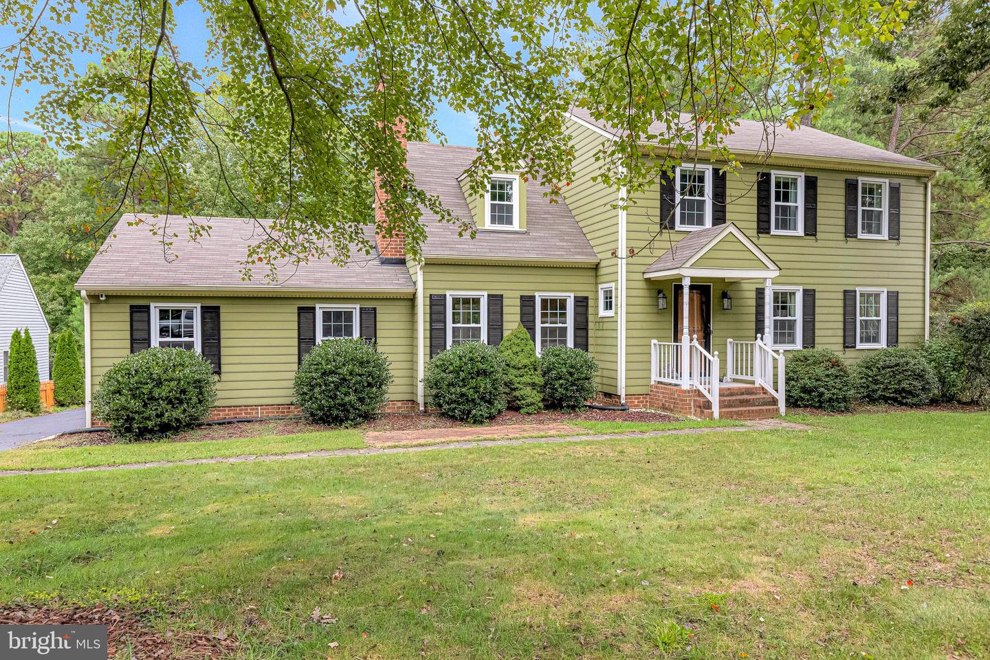 10600 CLOISTER DR, HENRICO, Virginia 23238, 4 Bedrooms Bedrooms, ,2 BathroomsBathrooms,Residential,For sale,10600 CLOISTER DR,VAHN2000680 MLS # VAHN2000680