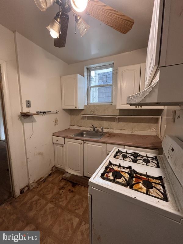 1528 E E ST SE, WASHINGTON, District Of Columbia 20003, 3 Bedrooms Bedrooms, ,1 BathroomBathrooms,Residential,For sale,1528 E E ST SE,DCDC2162626 MLS # DCDC2162626