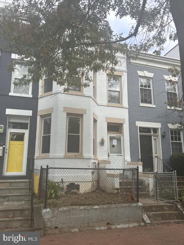 1528 E E ST SE, WASHINGTON, District Of Columbia 20003, 3 Bedrooms Bedrooms, ,1 BathroomBathrooms,Residential,For sale,1528 E E ST SE,DCDC2162626 MLS # DCDC2162626