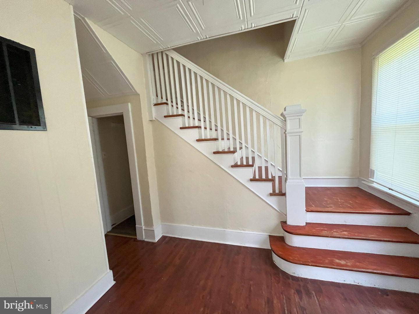 230 LAFAYETTE AVE, COLONIAL HEIGHTS, Virginia 23834, 2 Bedrooms Bedrooms, ,1 BathroomBathrooms,Residential,For sale,230 LAFAYETTE AVE,VACF2000902 MLS # VACF2000902