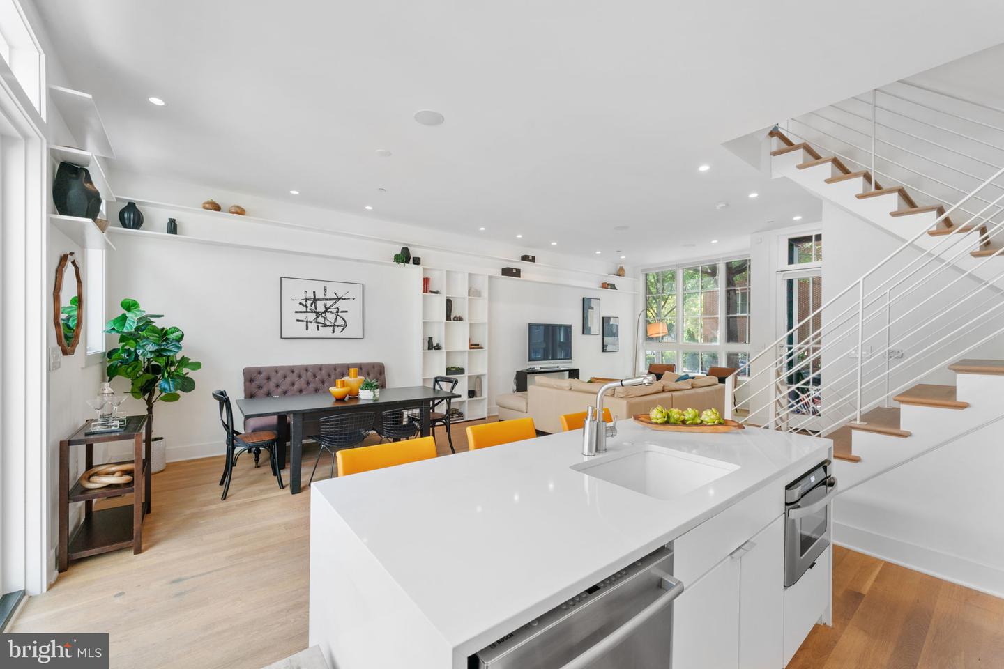 1601 5TH ST NW #B, WASHINGTON, District Of Columbia 20001, 4 Bedrooms Bedrooms, ,4 BathroomsBathrooms,Residential,For sale,1601 5TH ST NW #B,DCDC2162942 MLS # DCDC2162942