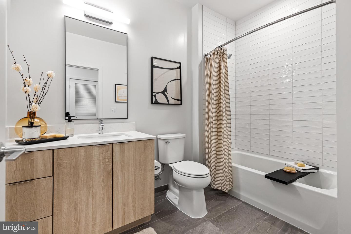 7175 12TH ST NW #UNIT 517, WASHINGTON, District Of Columbia 20012, 3 Bedrooms Bedrooms, ,2 BathroomsBathrooms,Residential,For sale,7175 12TH ST NW #UNIT 517,DCDC2163098 MLS # DCDC2163098