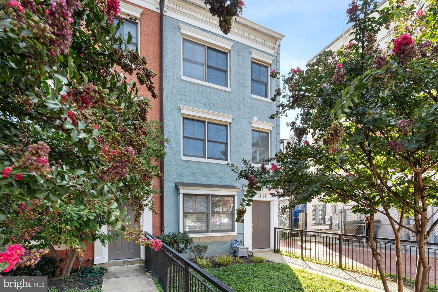 1411 11TH ST NW #B, WASHINGTON, District Of Columbia 20001, 2 Bedrooms Bedrooms, ,1 BathroomBathrooms,Residential,For sale,1411 11TH ST NW #B,DCDC2163104 MLS # DCDC2163104