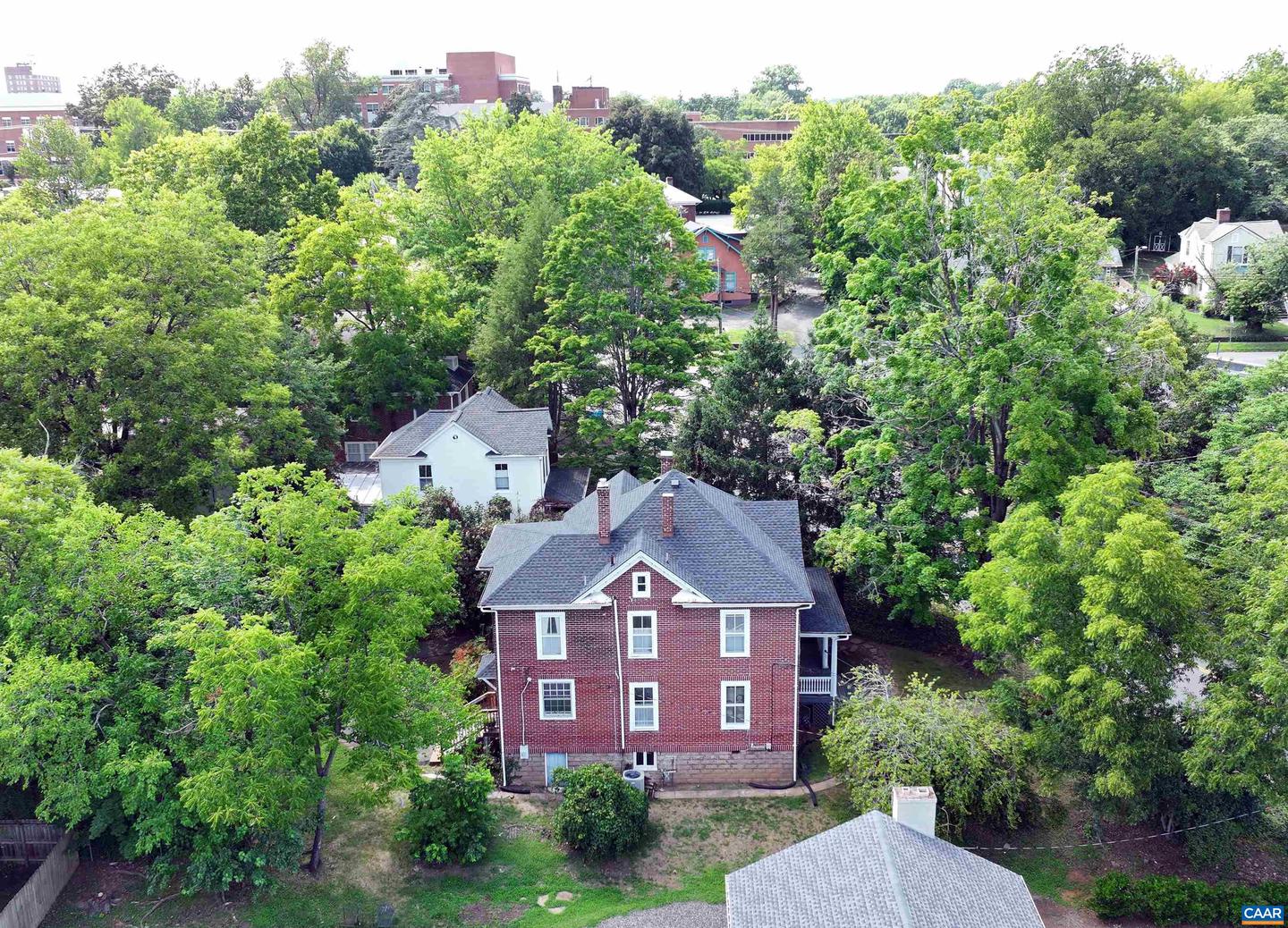 1114 E HIGH ST, CHARLOTTESVILLE, Virginia 22903, 5 Bedrooms Bedrooms, ,2 BathroomsBathrooms,Residential,For sale,1114 E HIGH ST,657521 MLS # 657521