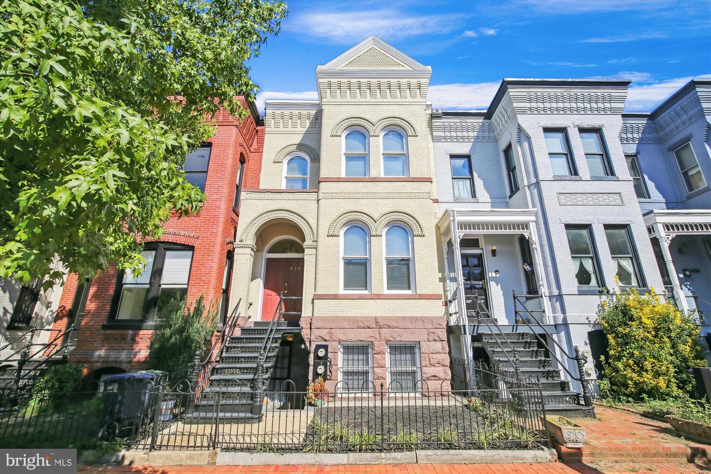 616 E NE, WASHINGTON, District Of Columbia 20002, 5 Bedrooms Bedrooms, ,4 BathroomsBathrooms,Residential,For sale,616 E NE,DCDC2161936 MLS # DCDC2161936