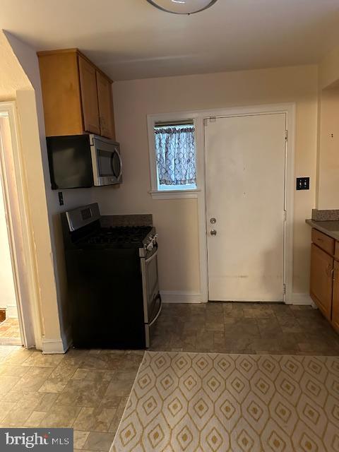 6216 NEW HAMPSHIRE AVE NE, WASHINGTON, District Of Columbia 20011, 5 Bedrooms Bedrooms, 3 Rooms Rooms,3 BathroomsBathrooms,Residential,For sale,6216 NEW HAMPSHIRE AVE NE,DCDC2162718 MLS # DCDC2162718