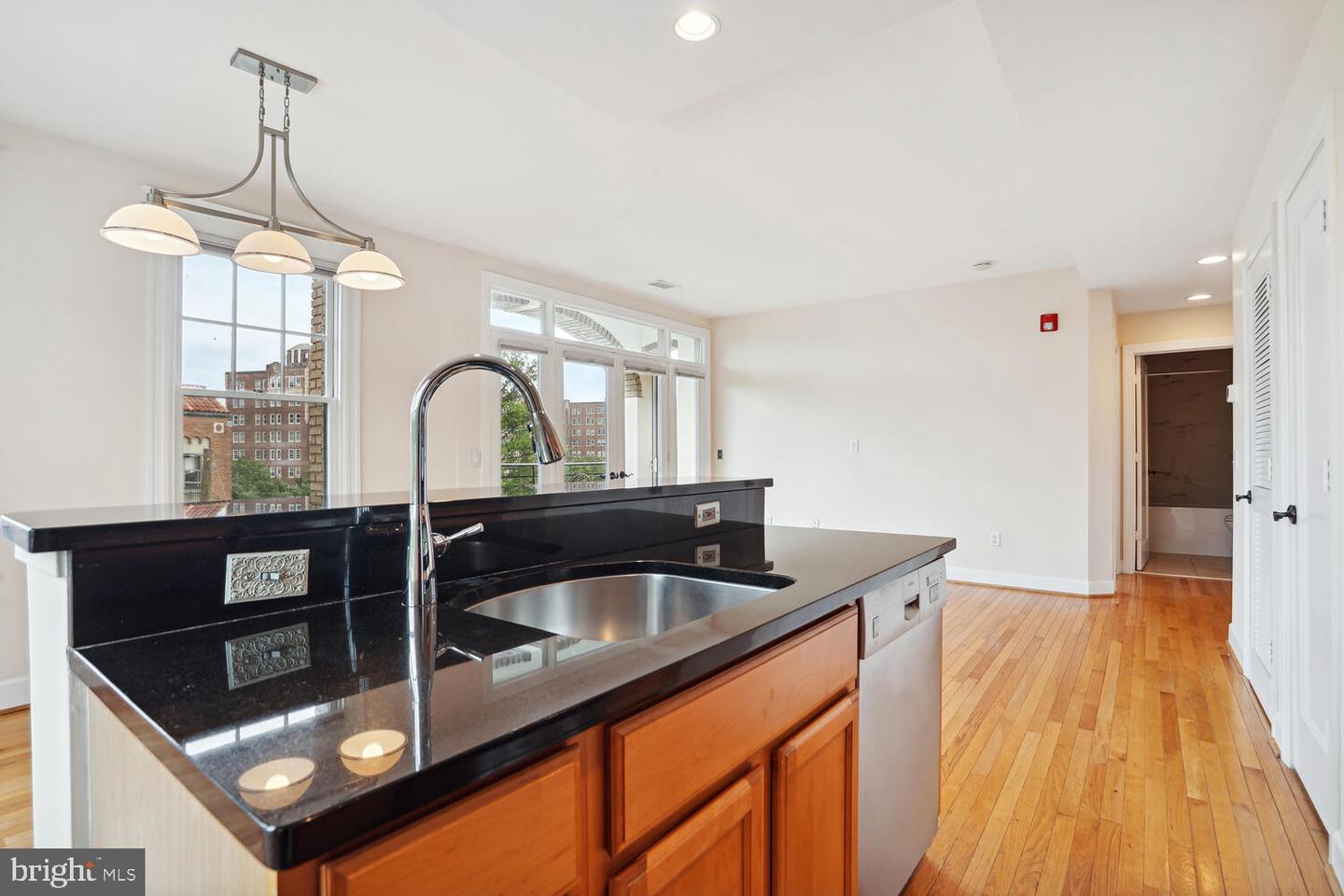 2902 PORTER ST NW #54, WASHINGTON, District Of Columbia 20008, 1 Bedroom Bedrooms, ,1 BathroomBathrooms,Residential,For sale,2902 PORTER ST NW #54,DCDC2162570 MLS # DCDC2162570