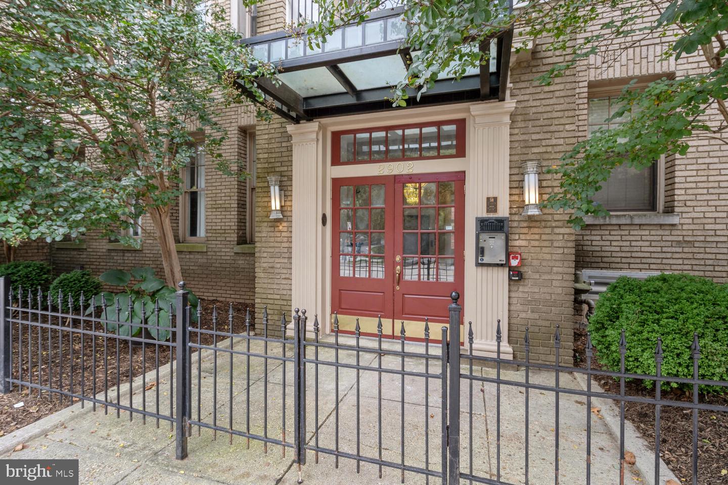 2902 PORTER ST NW #54, WASHINGTON, District Of Columbia 20008, 1 Bedroom Bedrooms, ,1 BathroomBathrooms,Residential,For sale,2902 PORTER ST NW #54,DCDC2162570 MLS # DCDC2162570