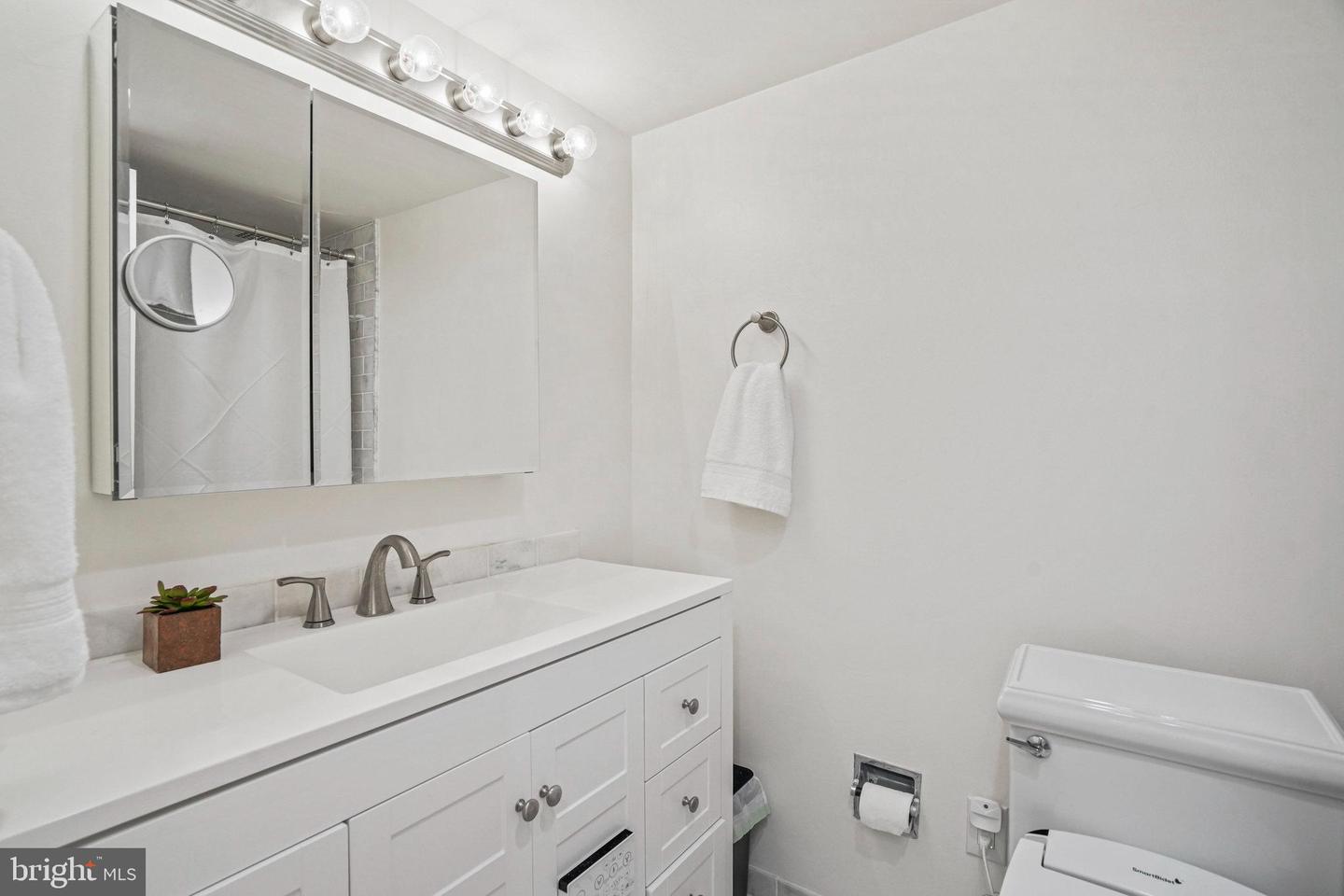 560 N SW #N-106, WASHINGTON, District Of Columbia 20024, ,1 BathroomBathrooms,Residential,For sale,560 N SW #N-106,DCDC2163072 MLS # DCDC2163072