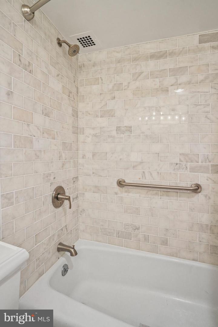 560 N SW #N-106, WASHINGTON, District Of Columbia 20024, ,1 BathroomBathrooms,Residential,For sale,560 N SW #N-106,DCDC2163072 MLS # DCDC2163072