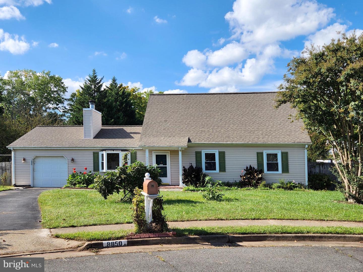 8850 OLDE MILL RUN, MANASSAS, Virginia 20110, 3 Bedrooms Bedrooms, ,2 BathroomsBathrooms,Residential,For sale,8850 OLDE MILL RUN,VAMN2007140 MLS # VAMN2007140