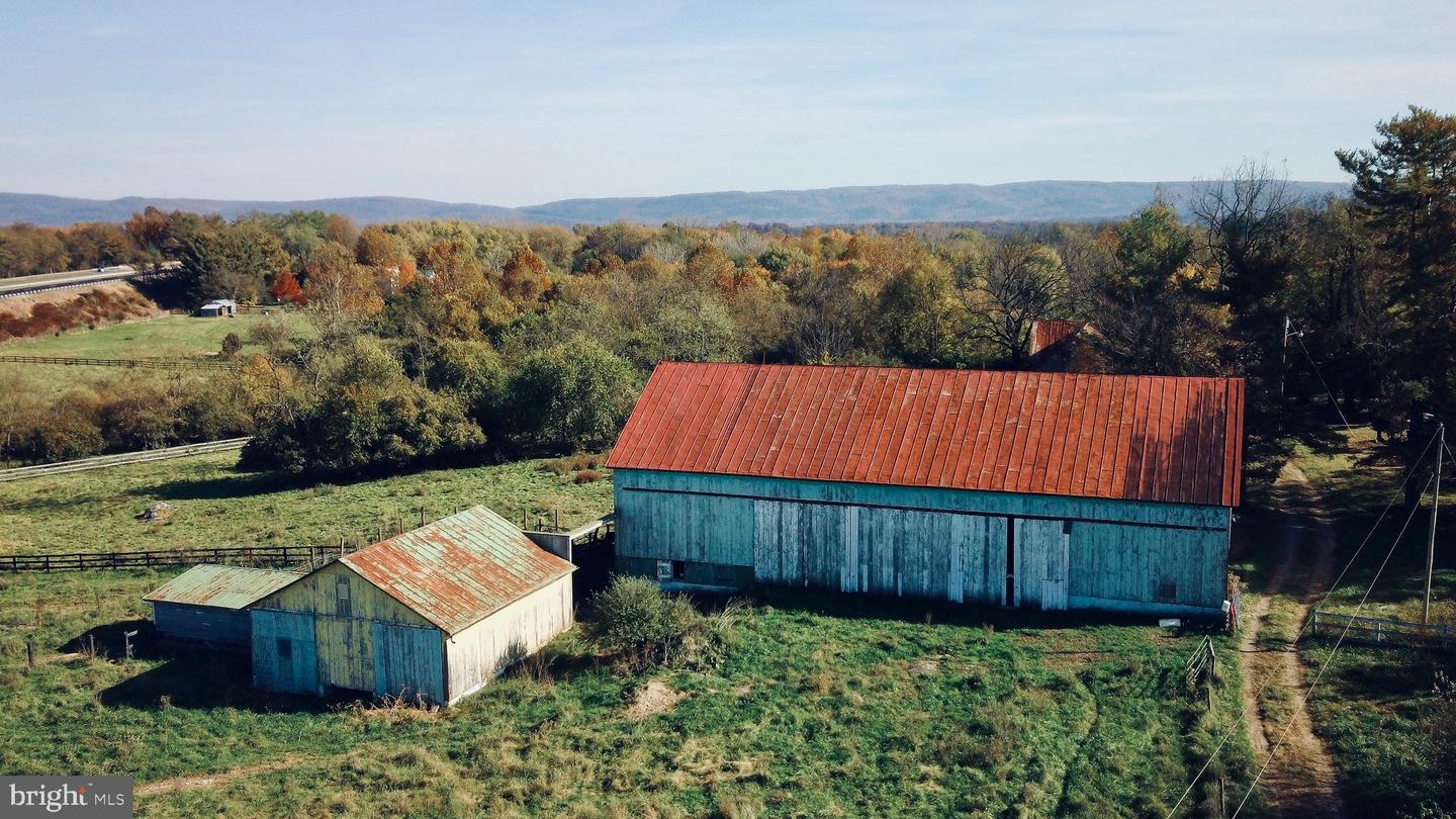 198 PETAL RD, BERRYVILLE, Virginia 22611, 5 Bedrooms Bedrooms, 15 Rooms Rooms,4 BathroomsBathrooms,Farm,For sale,198 PETAL RD,VACL2003102 MLS # VACL2003102