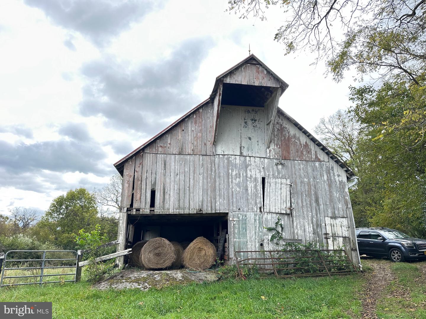 198 PETAL RD, BERRYVILLE, Virginia 22611, 5 Bedrooms Bedrooms, 15 Rooms Rooms,4 BathroomsBathrooms,Farm,For sale,198 PETAL RD,VACL2003102 MLS # VACL2003102