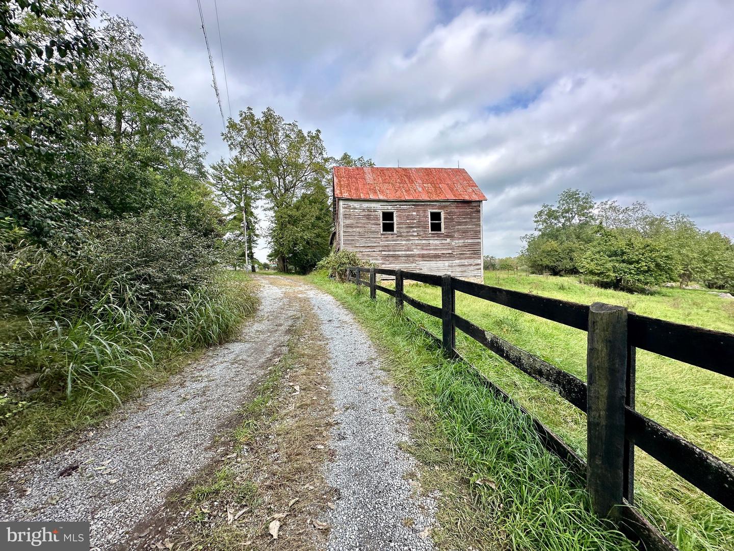 198 PETAL RD, BERRYVILLE, Virginia 22611, 5 Bedrooms Bedrooms, 15 Rooms Rooms,4 BathroomsBathrooms,Farm,For sale,198 PETAL RD,VACL2003102 MLS # VACL2003102