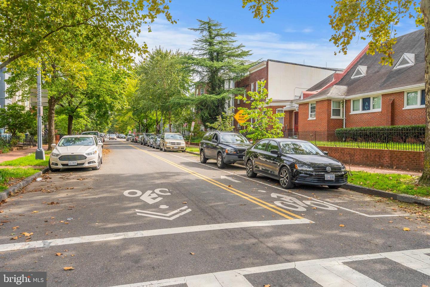 1024 G ST NE, WASHINGTON, District Of Columbia 20002, 3 Bedrooms Bedrooms, ,2 BathroomsBathrooms,Residential,For sale,1024 G ST NE,DCDC2161900 MLS # DCDC2161900