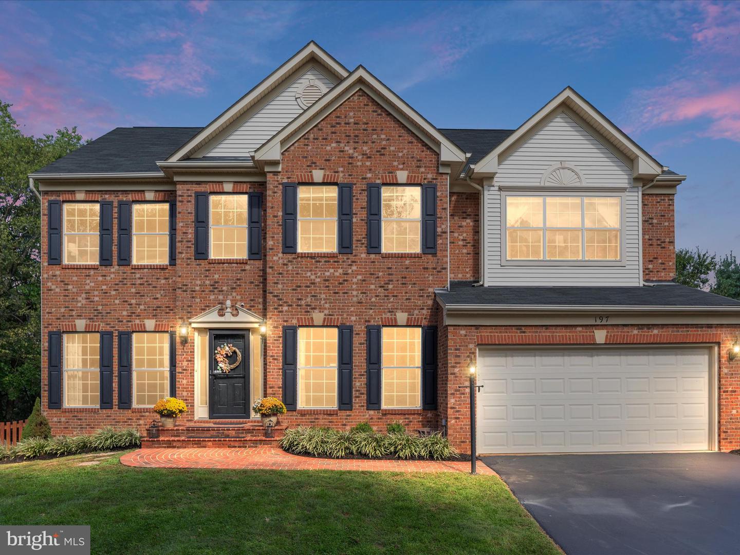 197 AUTUMN WIND CT, WARRENTON, Virginia 20186, 5 Bedrooms Bedrooms, ,3 BathroomsBathrooms,Residential,For sale,197 AUTUMN WIND CT,VAFQ2014190 MLS # VAFQ2014190