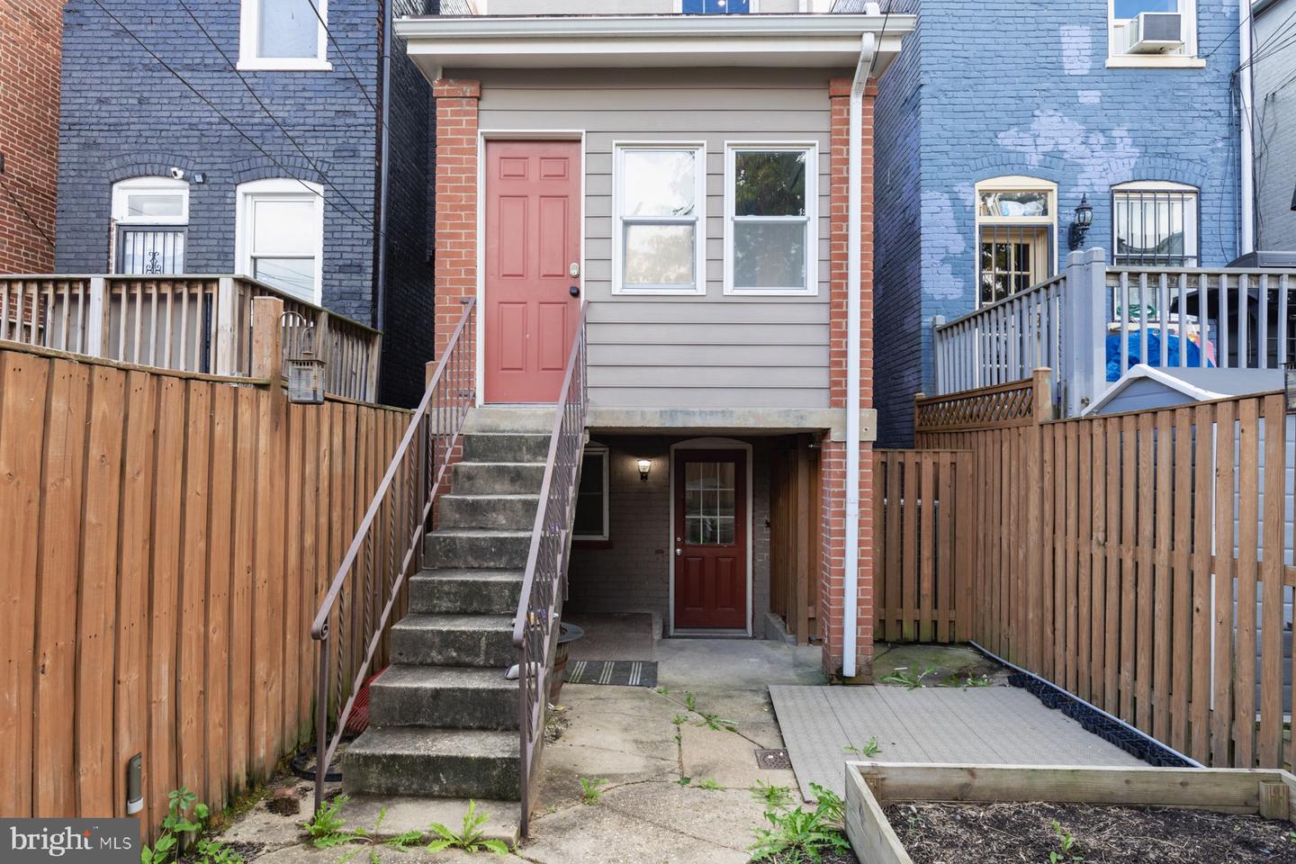 1314 G ST NE, WASHINGTON, District Of Columbia 20002, 3 Bedrooms Bedrooms, ,2 BathroomsBathrooms,Residential,For sale,1314 G ST NE,DCDC2163158 MLS # DCDC2163158