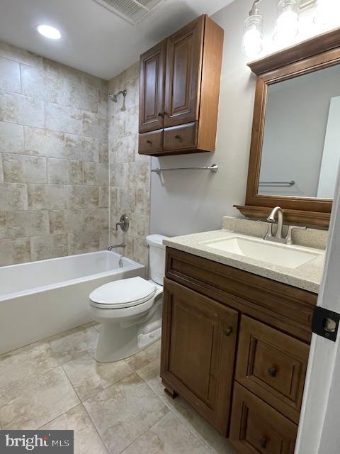 5305 MACWOOD DR, WOODBRIDGE, Virginia 22193, 3 Bedrooms Bedrooms, ,1 BathroomBathrooms,Residential,For sale,5305 MACWOOD DR,VAPW2080910 MLS # VAPW2080910