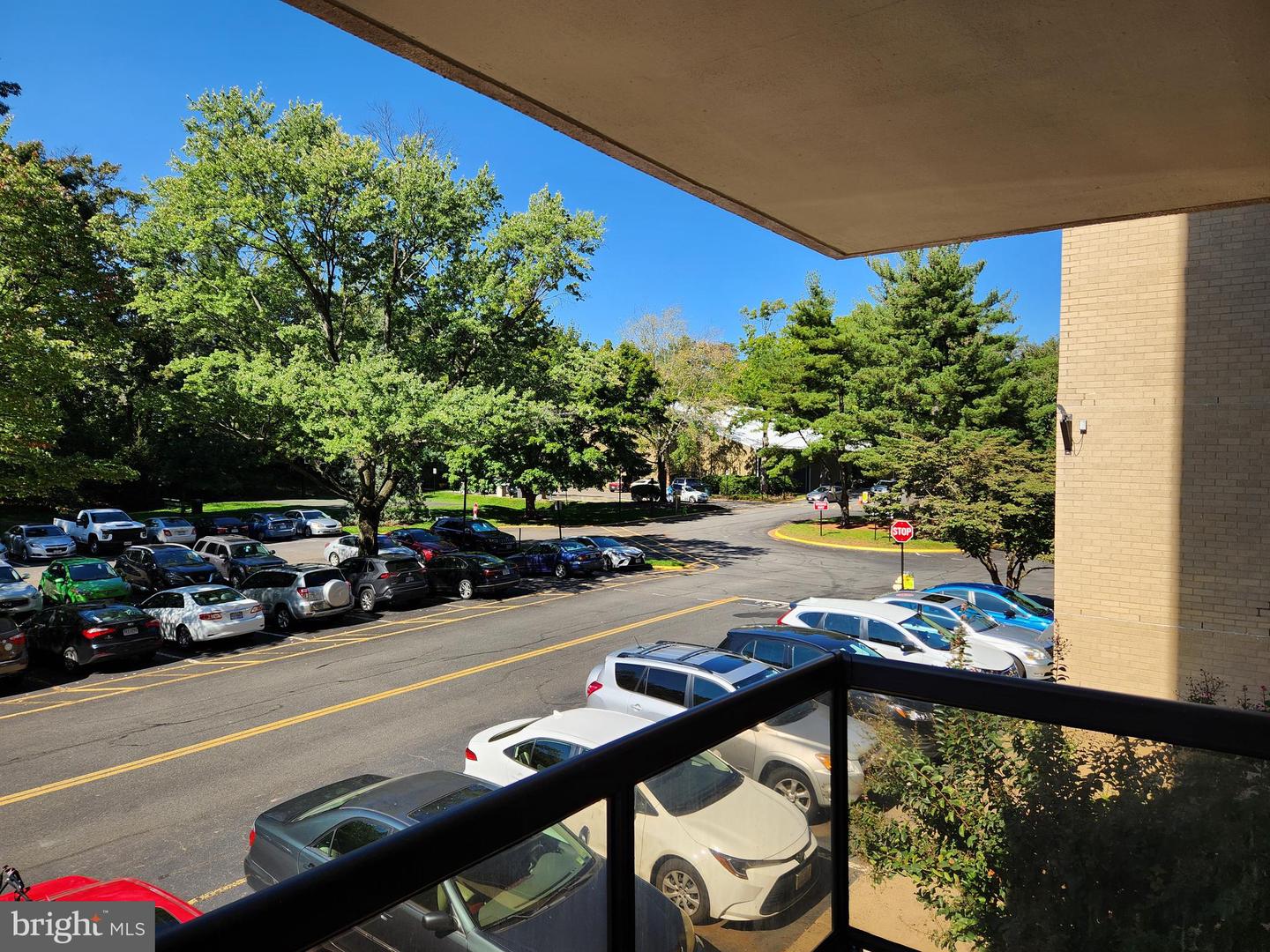 307 YOAKUM PKWY #224, ALEXANDRIA, Virginia 22304, 2 Bedrooms Bedrooms, 8 Rooms Rooms,1 BathroomBathrooms,Residential,For sale,307 YOAKUM PKWY #224,VAAX2037340 MLS # VAAX2037340