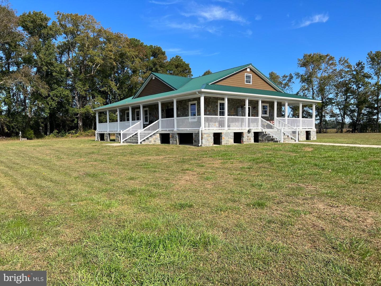 26297 PITTS CREEK RD, NEW CHURCH, Virginia 23415, 3 Bedrooms Bedrooms, ,2 BathroomsBathrooms,Farm,For sale,26297 PITTS CREEK RD,VAAC2000854 MLS # VAAC2000854